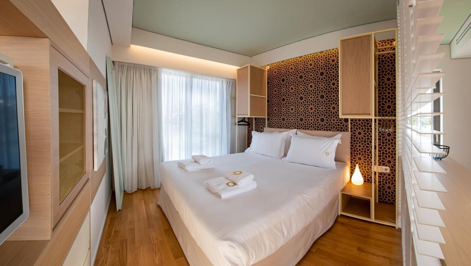 Onira Suite Dreams Херсониссос Экстерьер фото