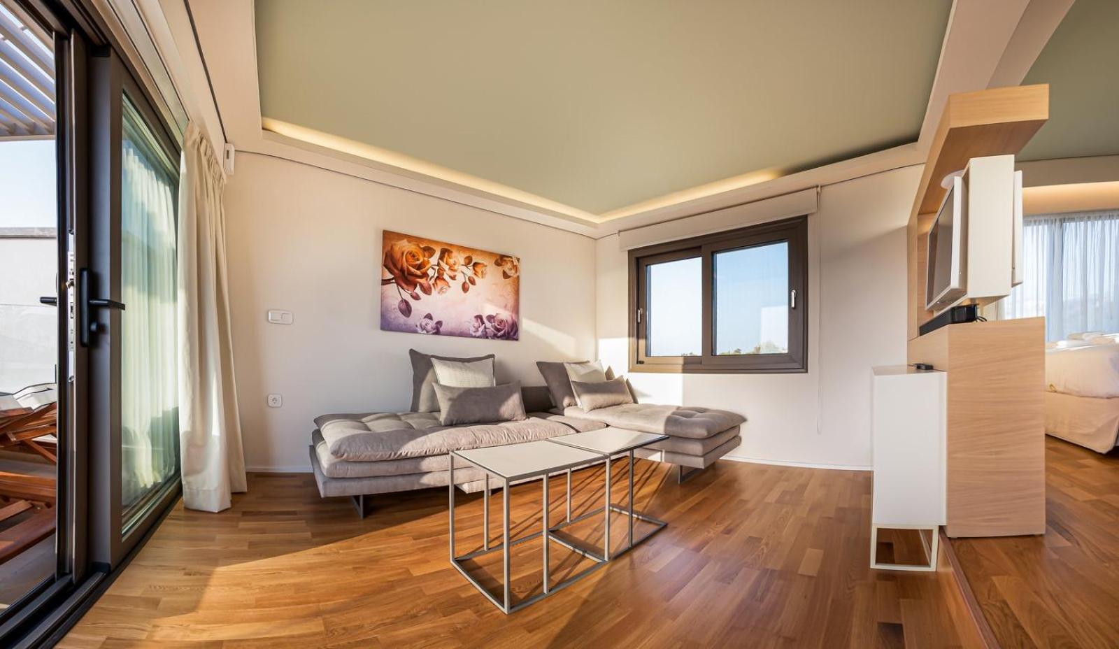 Onira Suite Dreams Херсониссос Экстерьер фото