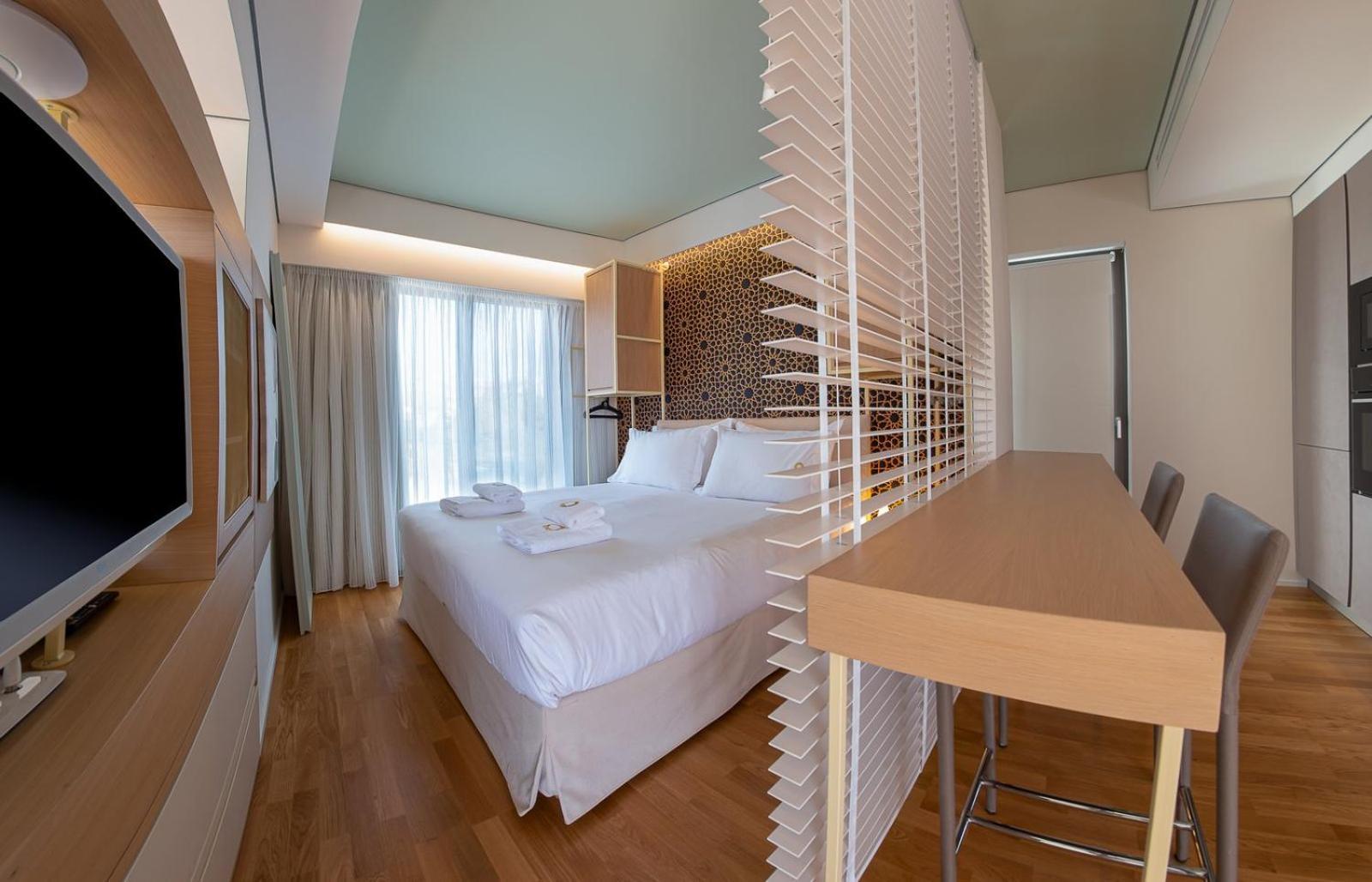 Onira Suite Dreams Херсониссос Экстерьер фото