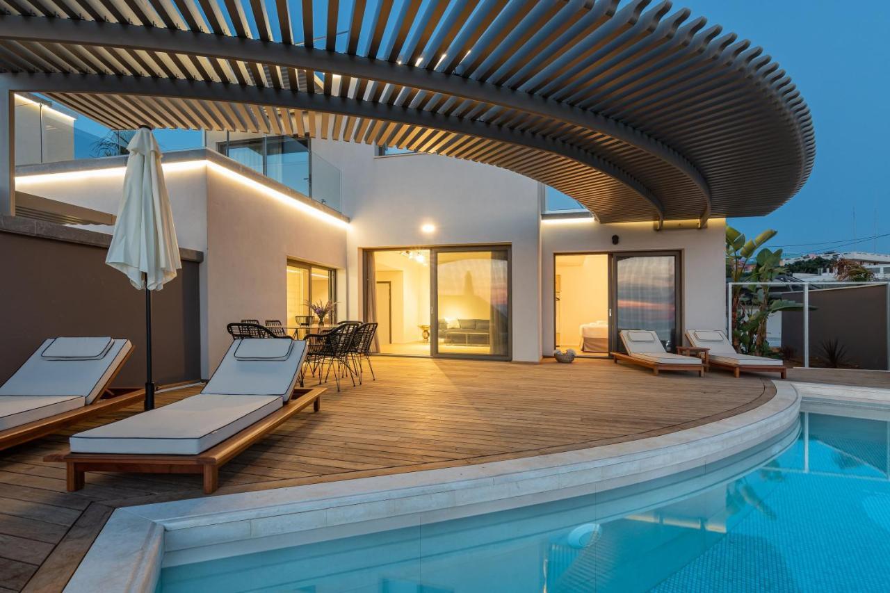 Onira Suite Dreams Херсониссос Экстерьер фото